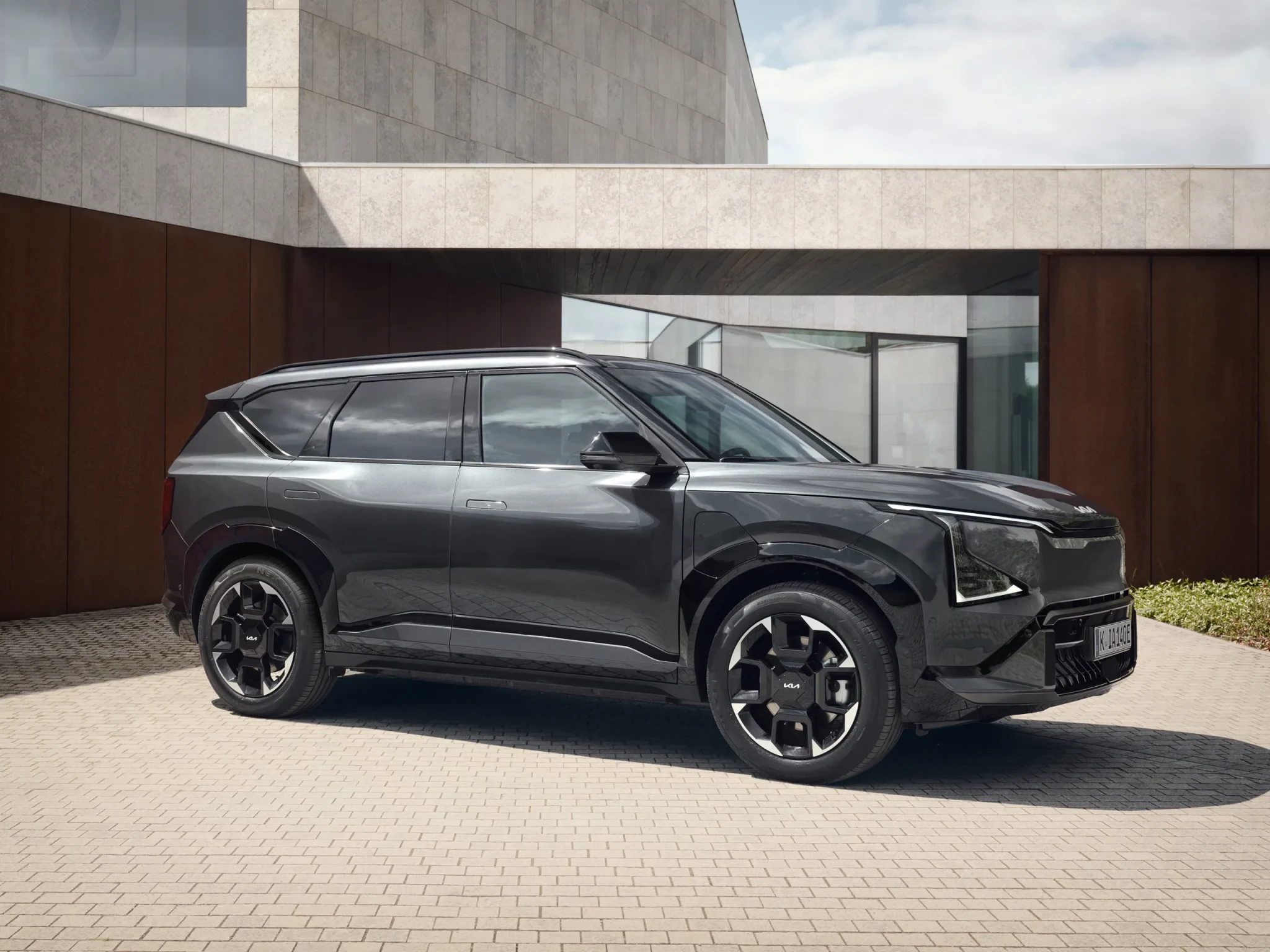 Kia EV5 Gallery Image 2