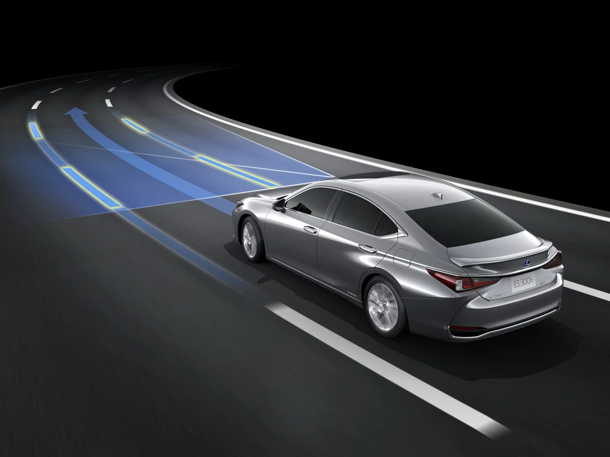 Lexus ES 300h Gallery Image 7