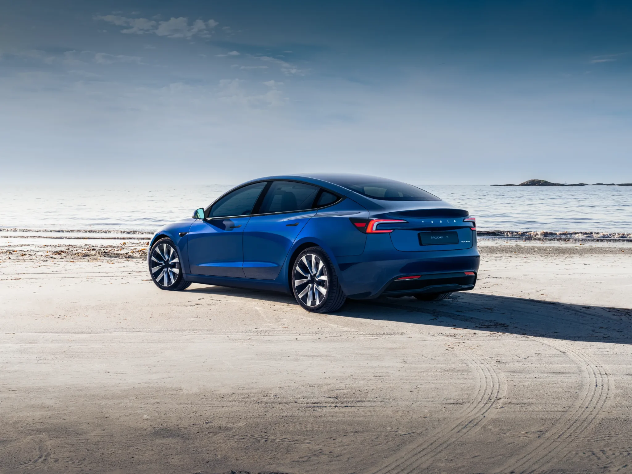 Tesla Model 3 Gallery image 7