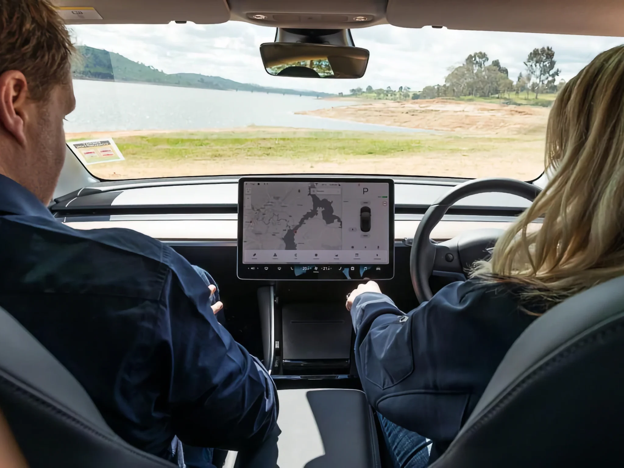 Tesla Model 3 Used Gallery Image 4